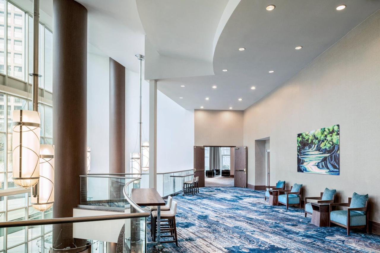 Vancouver Marriott Pinnacle Downtown Hotel Bagian luar foto